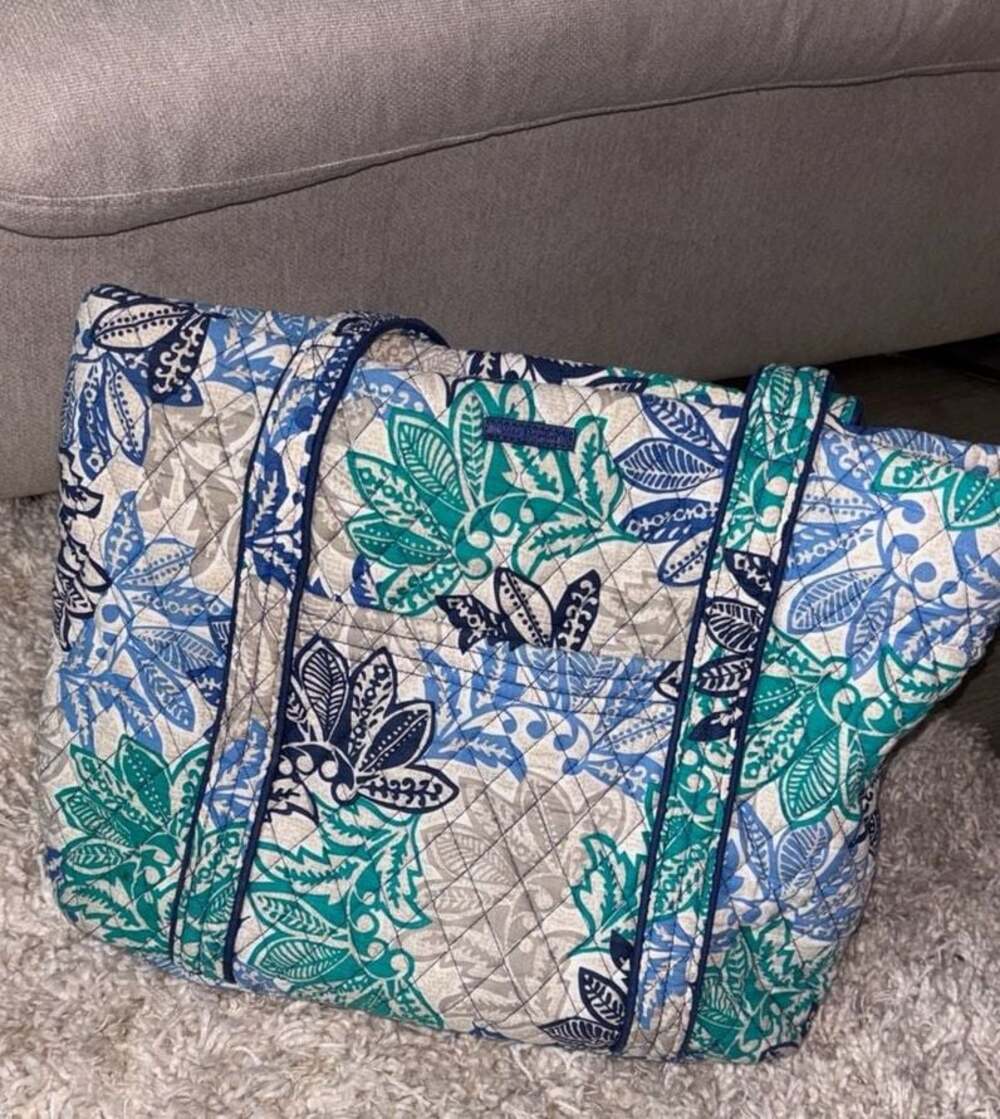 Vera Bradley Vera Tote in Falling Flowers Neutral